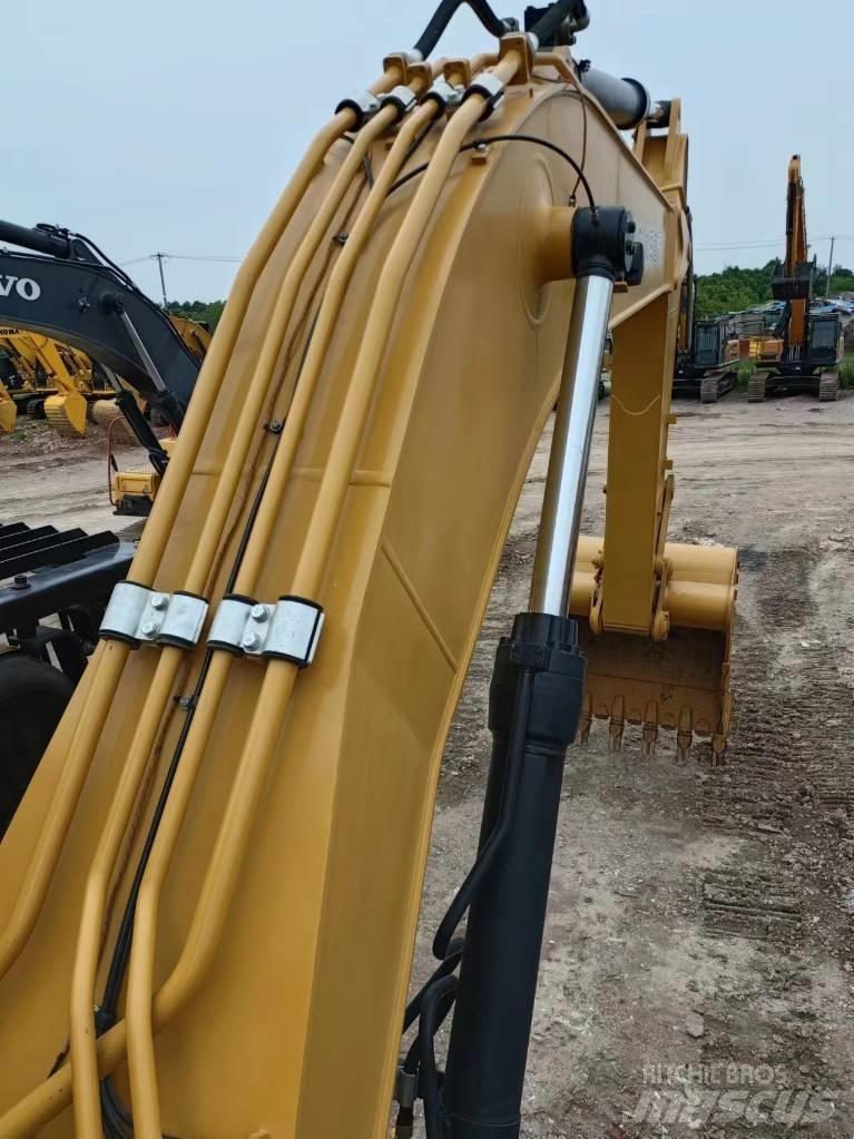 CAT 340 D L Pelle sur chenilles
