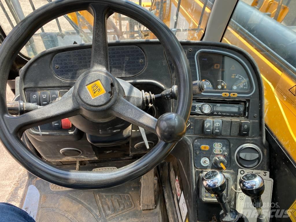 JCB 535-140 Hiviz Chariot télescopique