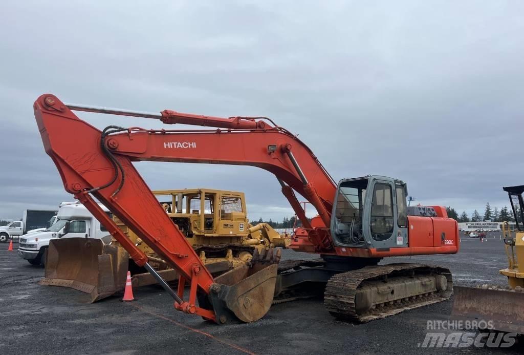 Hitachi EX 330 LC-5 Pelle sur chenilles