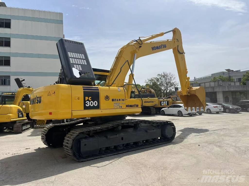Komatsu PC 300 Pelle sur chenilles