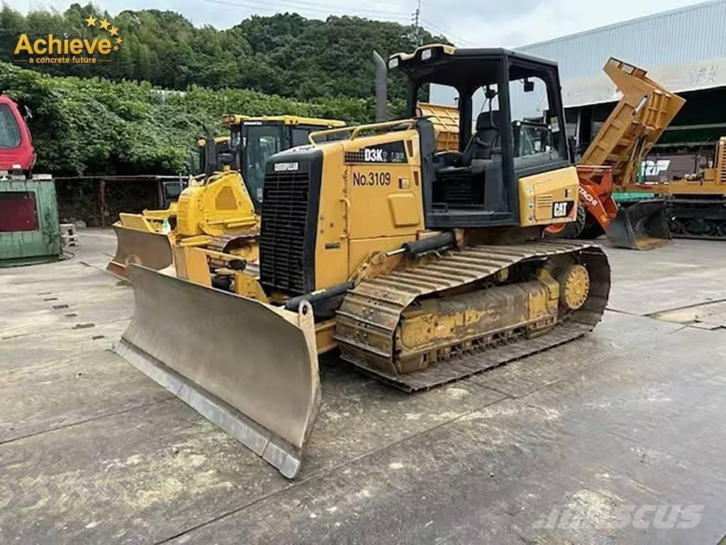 CAT D 3 K 2 Bouteurs sur chenilles
