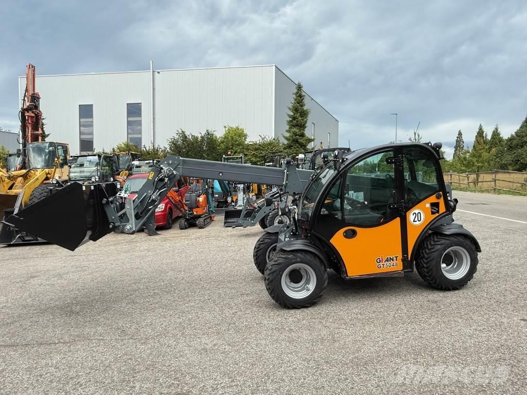 GiANT GT5048 Chariot télescopique