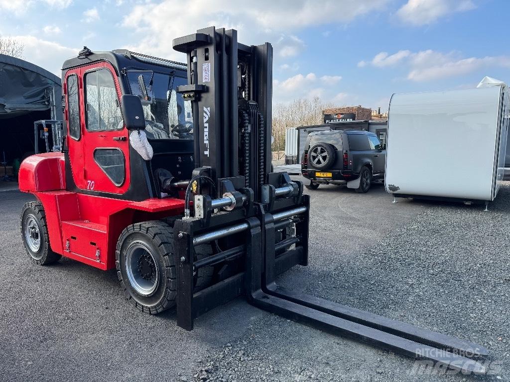 YangFT 7 CPCD TON Chariots diesel