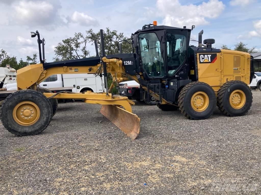 CAT 12 M 3 Niveleuse