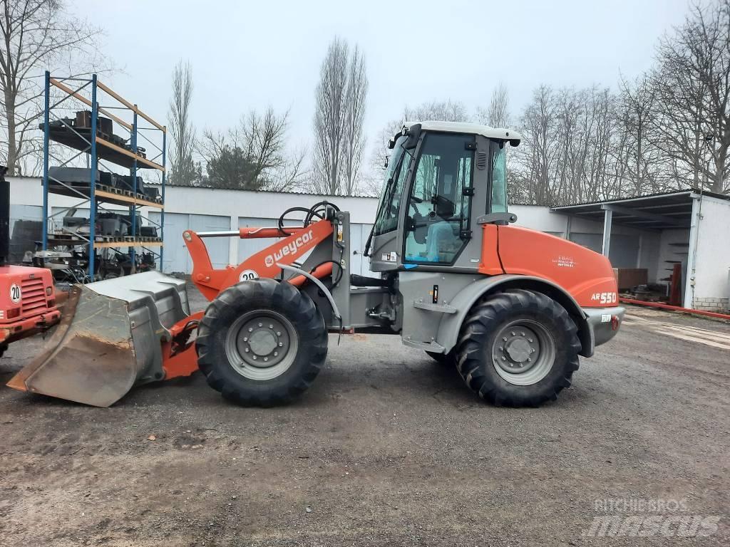 Atlas Weycor AR550 Chargeuse sur pneus