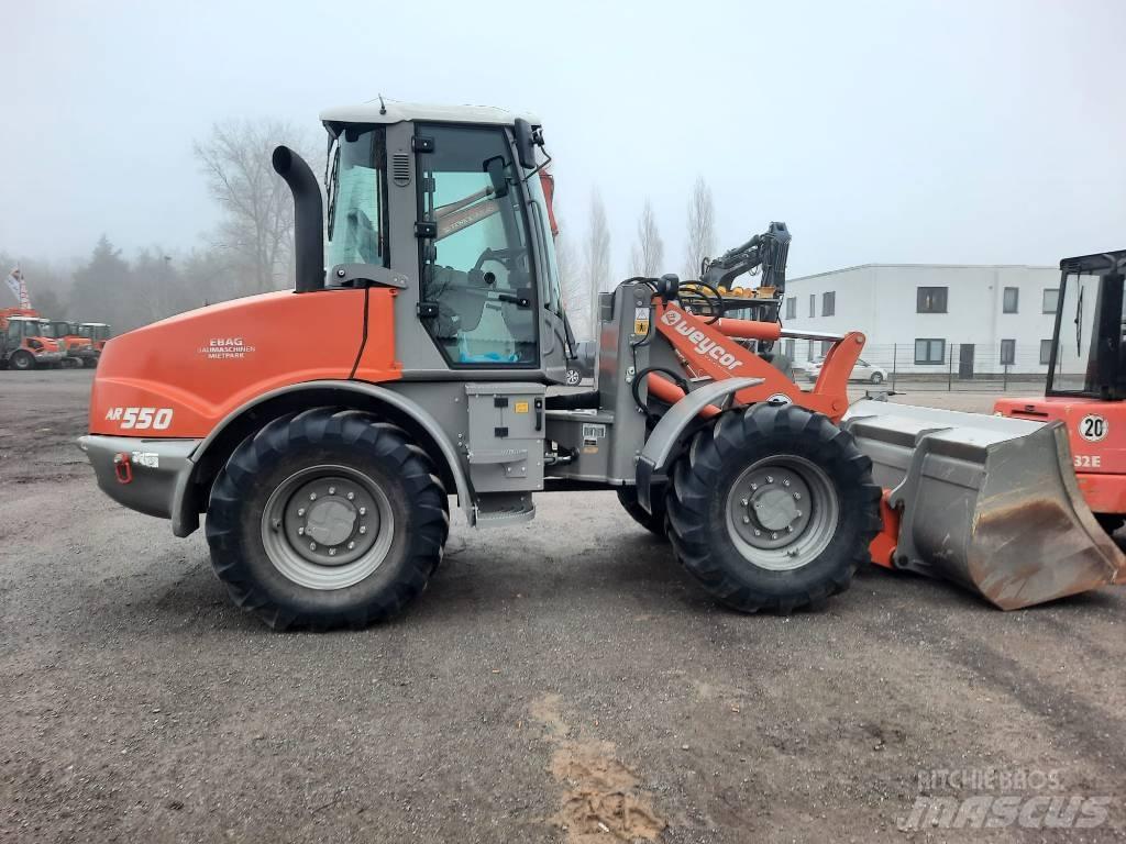 Atlas Weycor AR550 Chargeuse sur pneus
