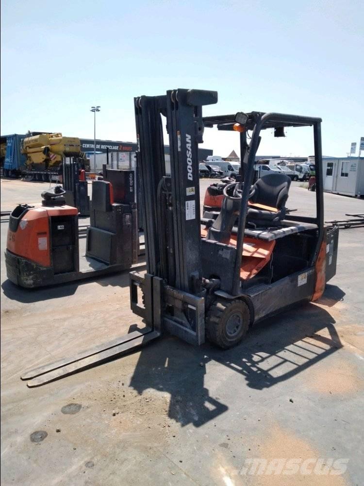 Doosan B 18 T-7 Chariots élévateurs électriques