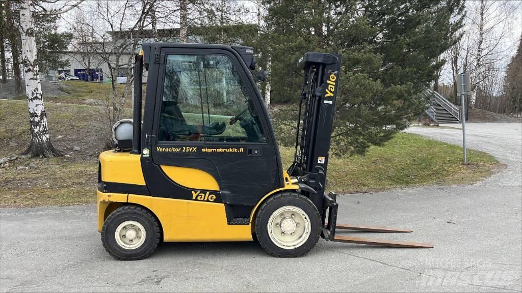 Yale GLP 25 VX Chariots GPL