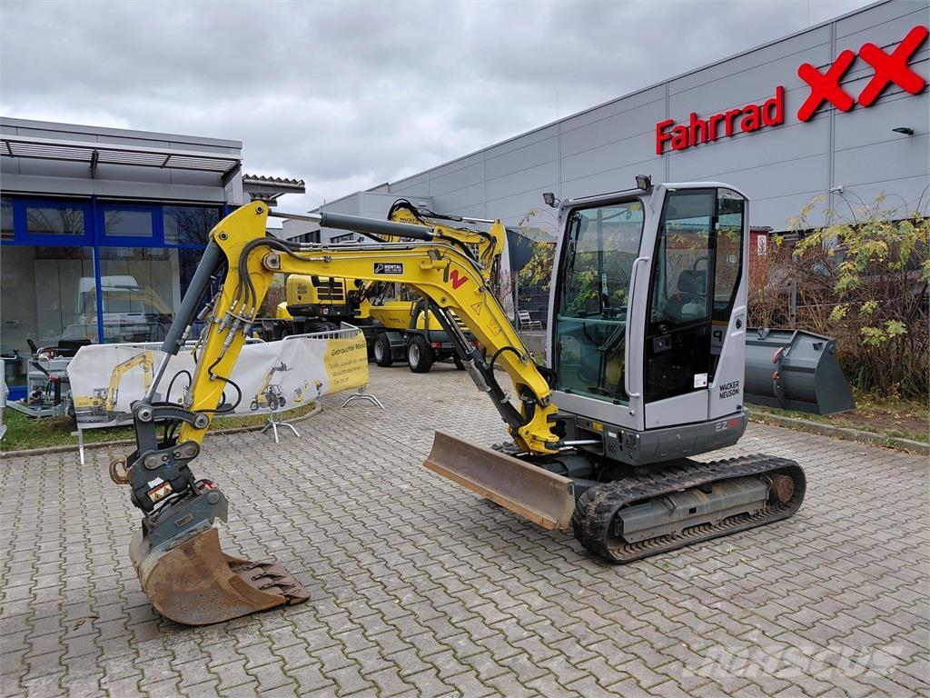 Wacker Neuson EZ26 Pelle sur chenilles