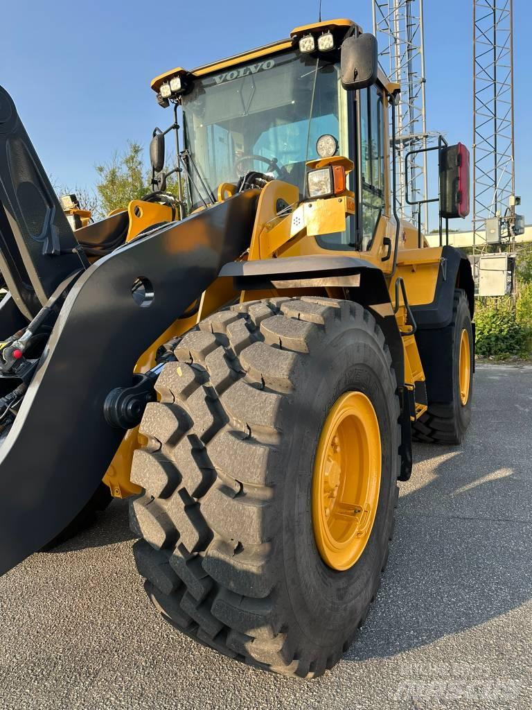 Volvo BM L 120 G Chargeuse sur pneus