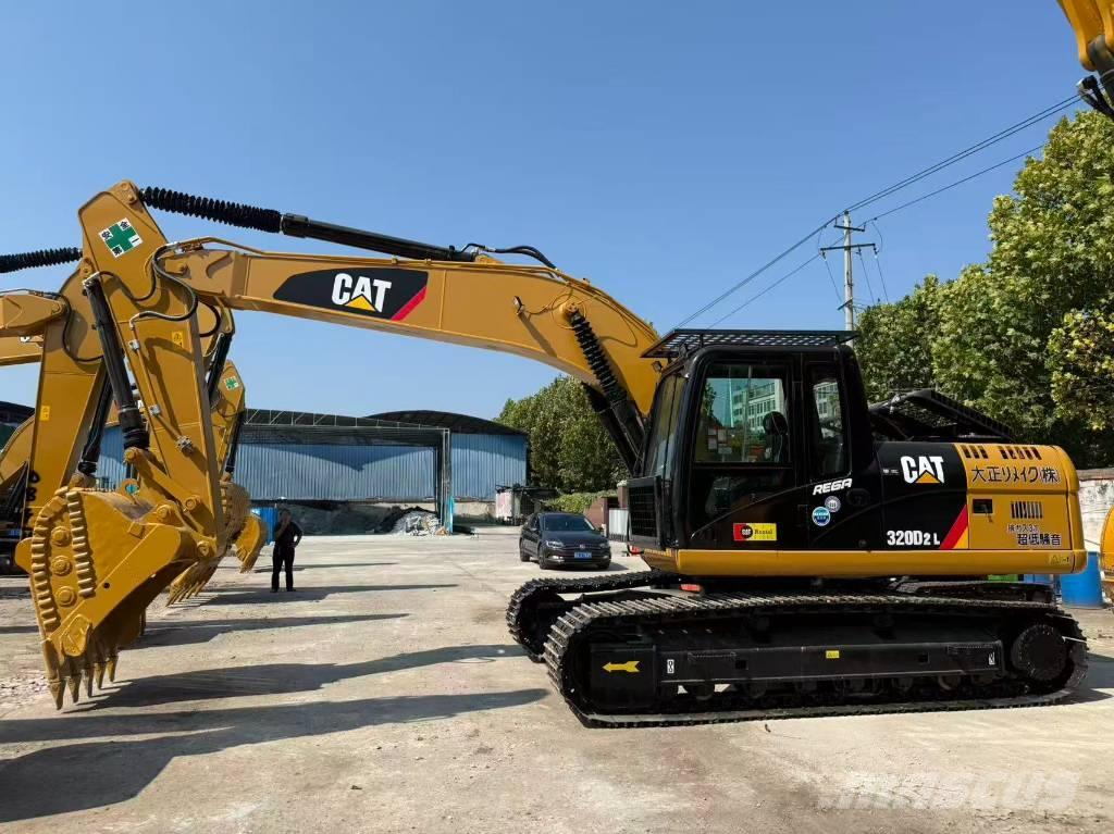 CAT 320 D Pelle sur chenilles