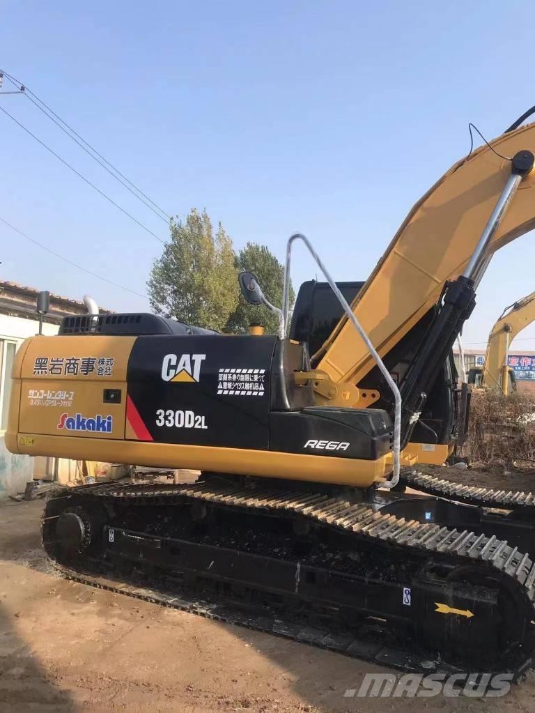 CAT 325 D Pelle sur chenilles