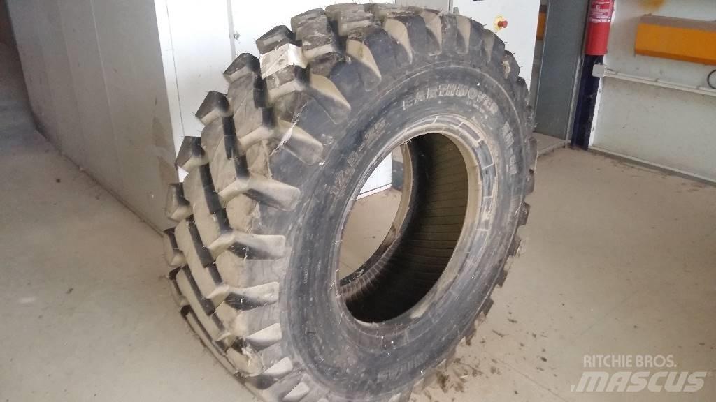 Mitas 17.5-25 Pneus, roues et jantes