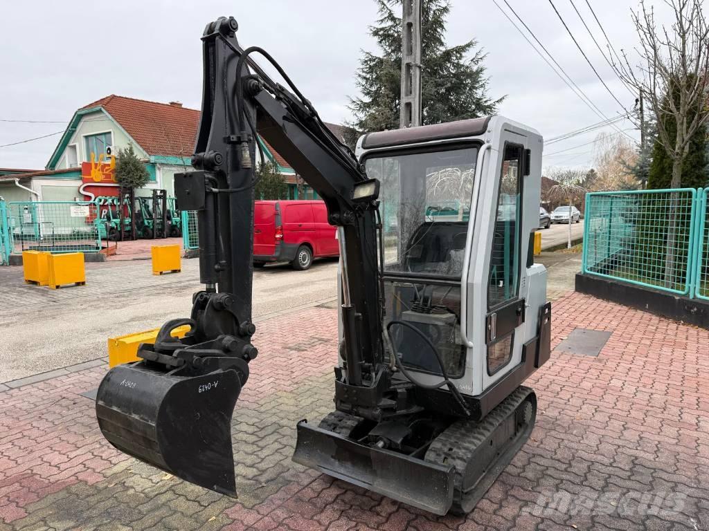 IHI IS-14G3   V-3466 Tractopelle