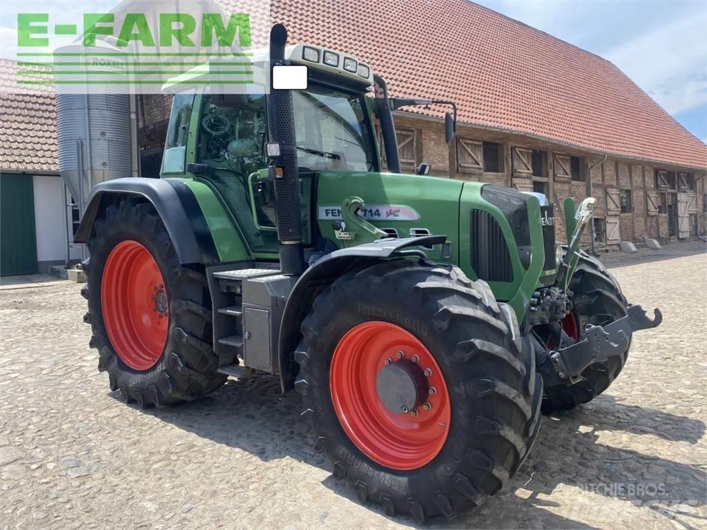 Fendt 714 TMS Tracteur