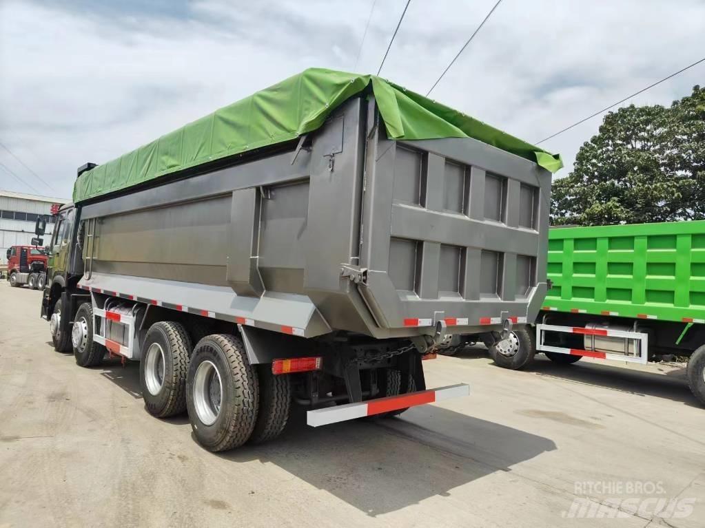 Howo 371 8x4 Camion benne