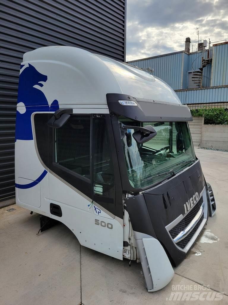Iveco AS Cabines