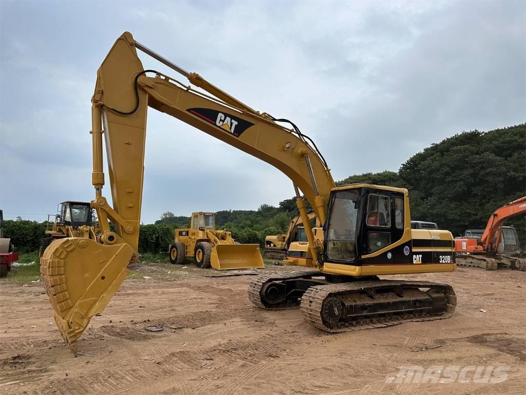 CAT 320 B Pelle sur chenilles