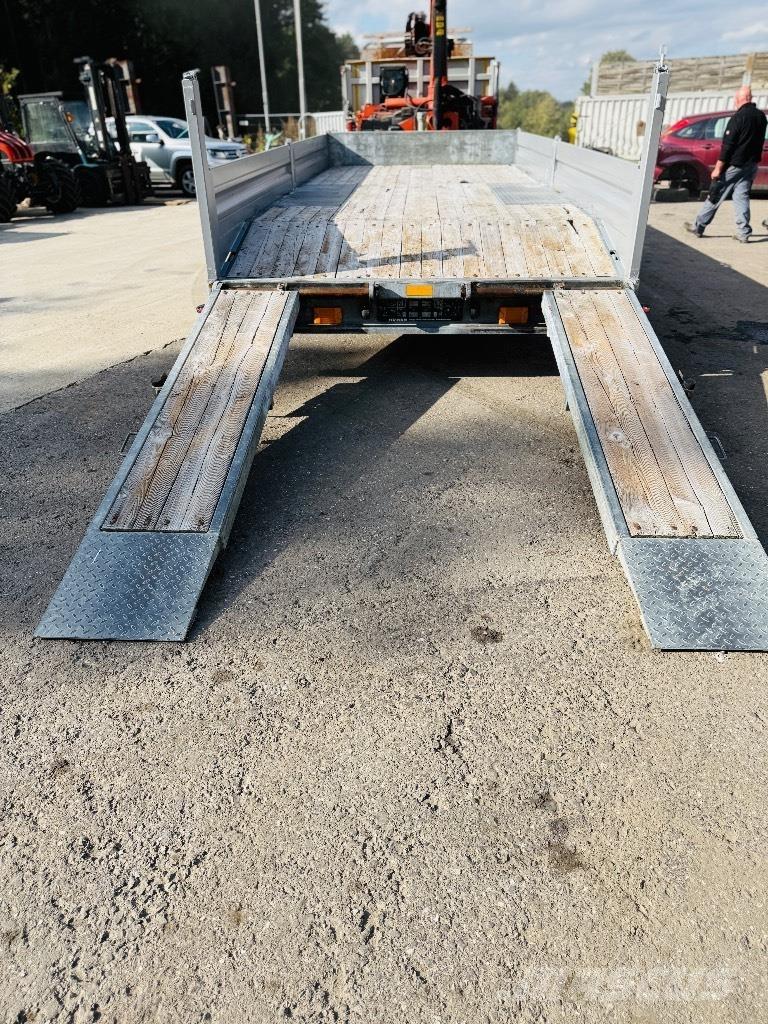 Humer TTH 11,9 Semi remorque surbaissée
