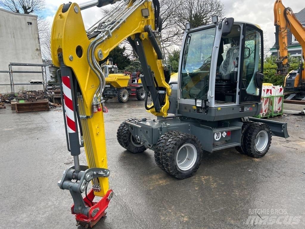 Wacker Neuson EW65 Pelle sur pneus