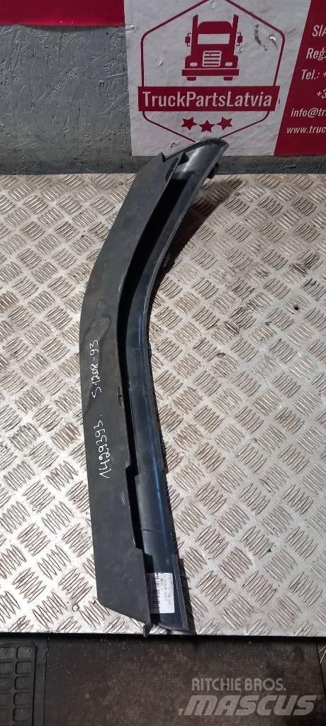 Scania 94 D.   1429393 Cabines
