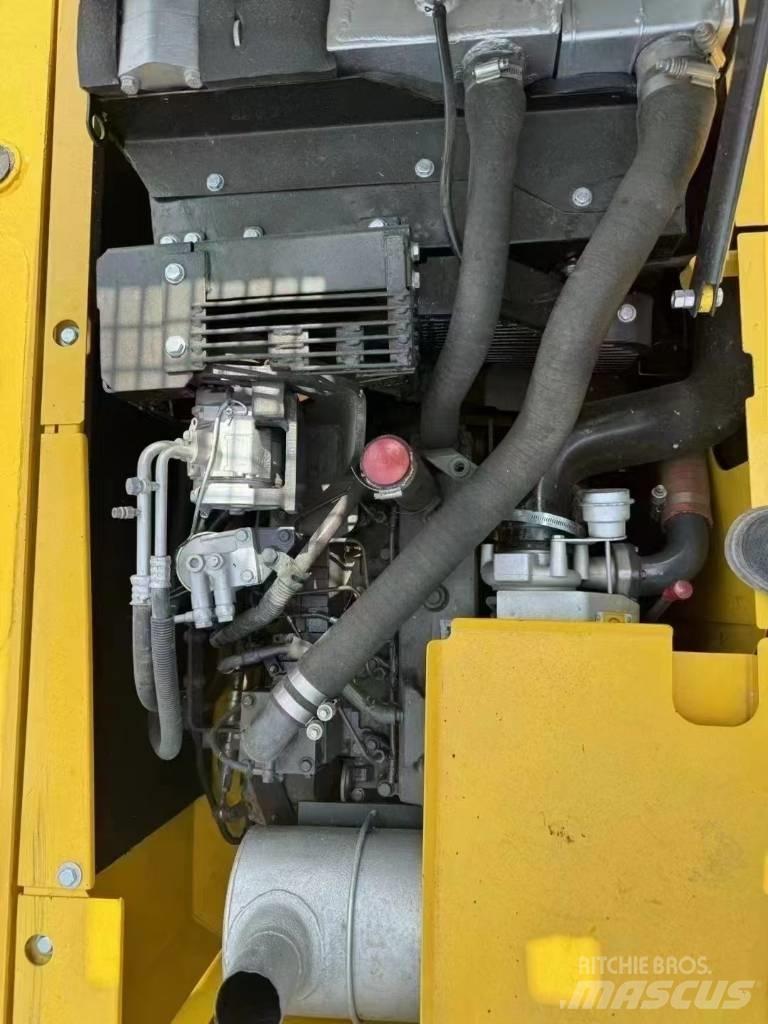 Komatsu PC 130 Pelle sur chenilles
