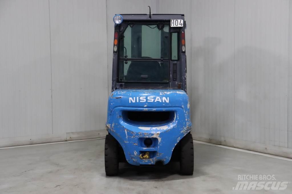 Nissan FGD02A30Q Chariots diesel