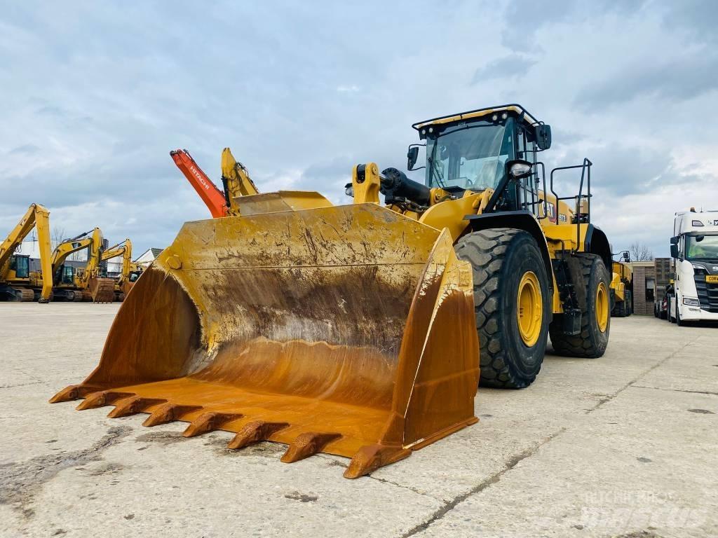 CAT 972 Chargeuse sur pneus