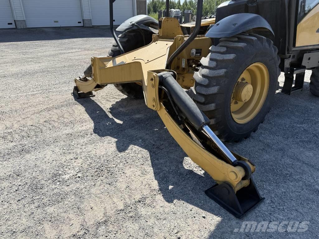 CAT 360 B Chariot télescopique