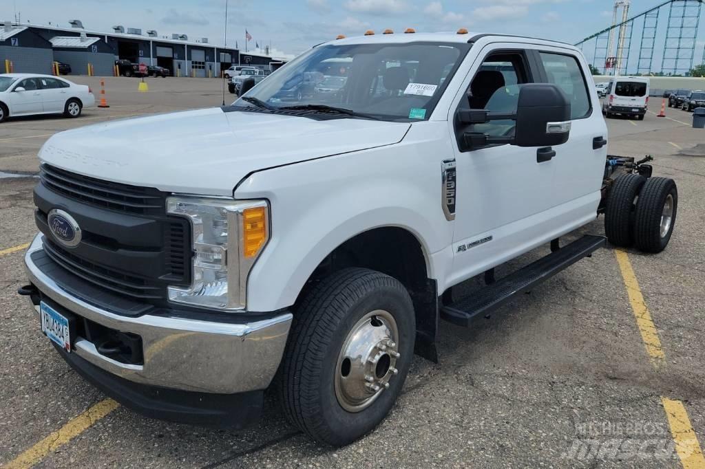 Ford F 350 XL SD Châssis cabine