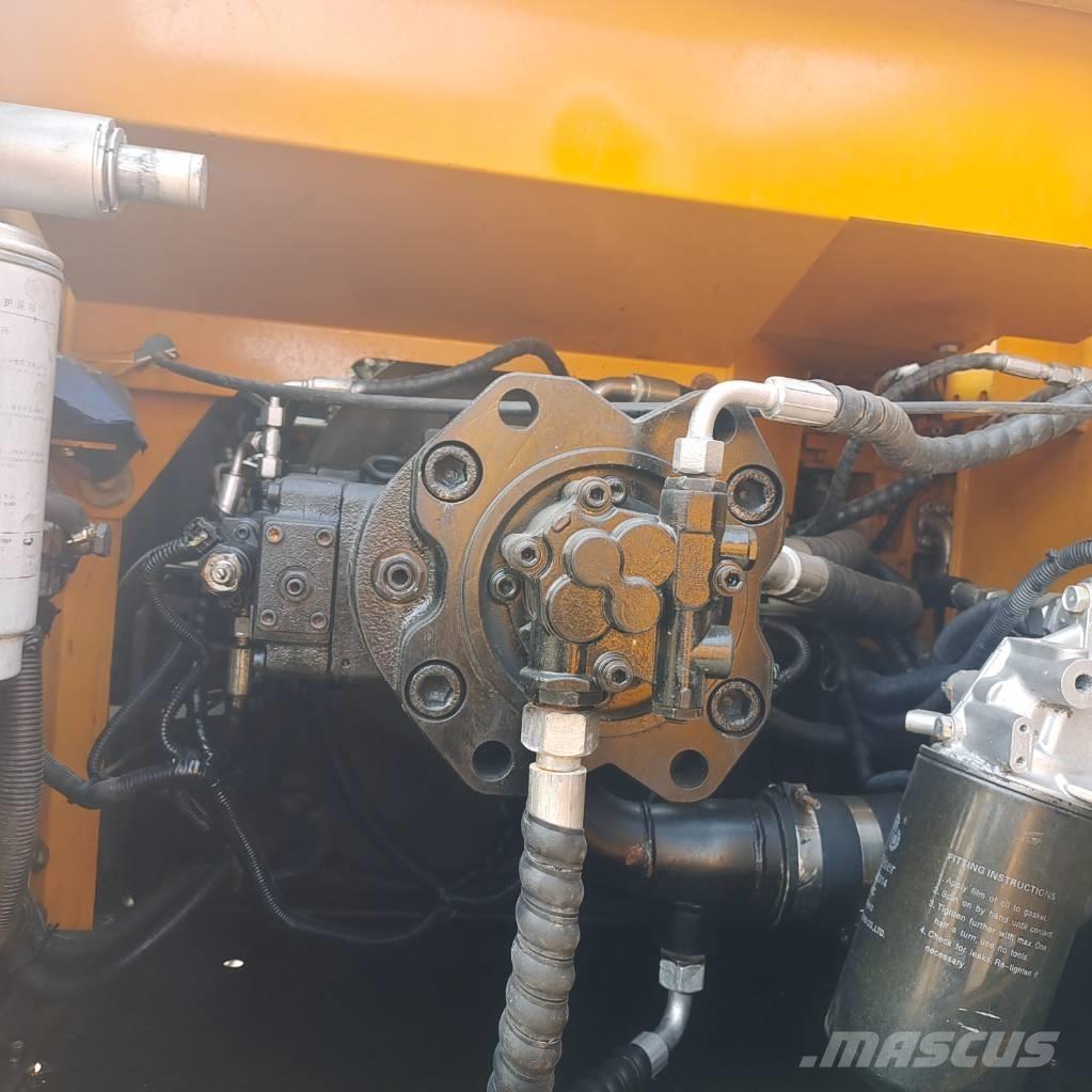 Sany SY215C Pelle sur chenilles