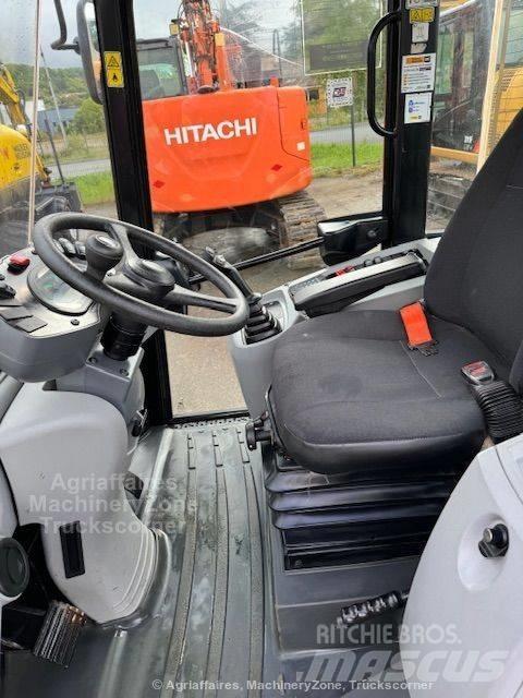 CAT 906 Chargeuse sur pneus