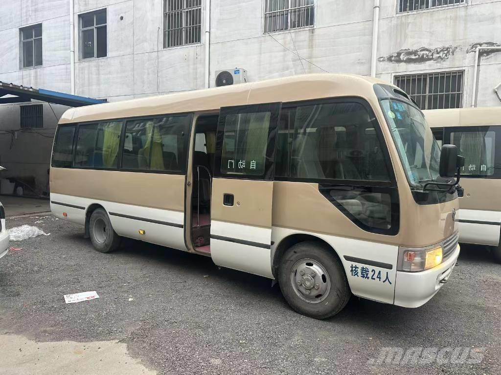 Toyota Coaster Autobus interurbain