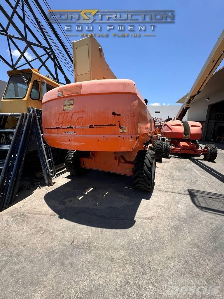 JLG 800 S Nacelles télescopiques