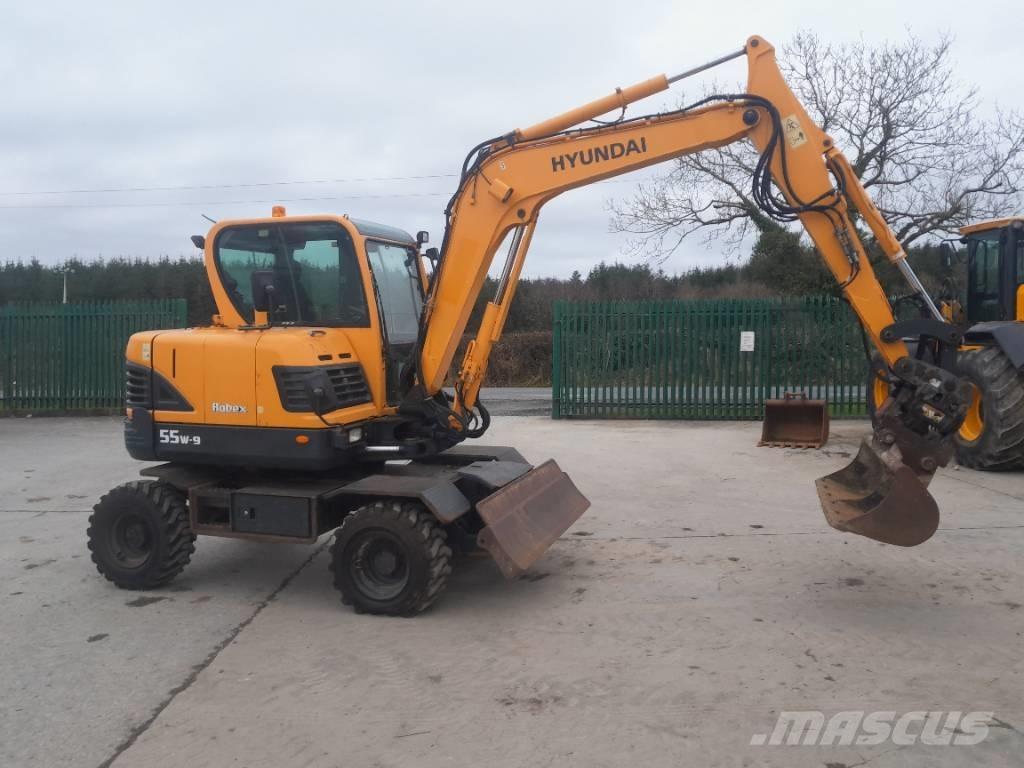 Hyundai R55 W-9 Pelle sur pneus