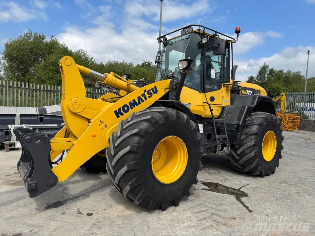 Komatsu WA320-7 Chargeuse sur pneus