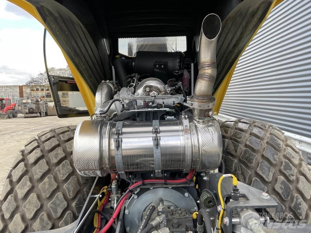 Bomag BW 213 D-5 Rouleaux monocylindre