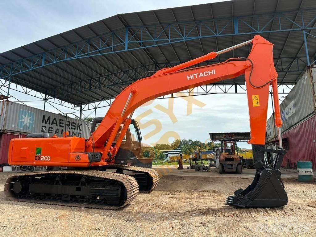 Hitachi EX 200 Pelle sur chenilles