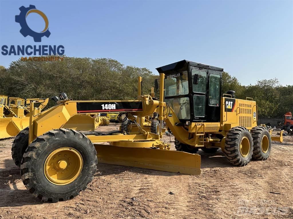 CAT 140H Niveleuse