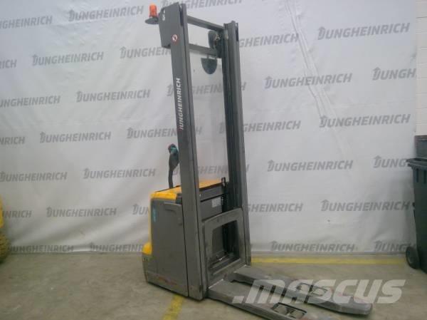 Jungheinrich EJC 220 Gerbeur accompagnant