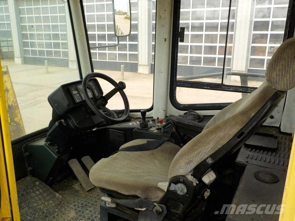 Bomag BC 671 RB Compacteurs de déchets