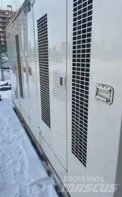 CAT XQ350, 600 Volt Générateurs diesel