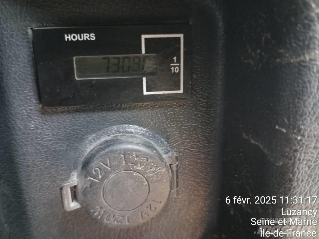 Hyundai HL 960 Chargeuse sur pneus