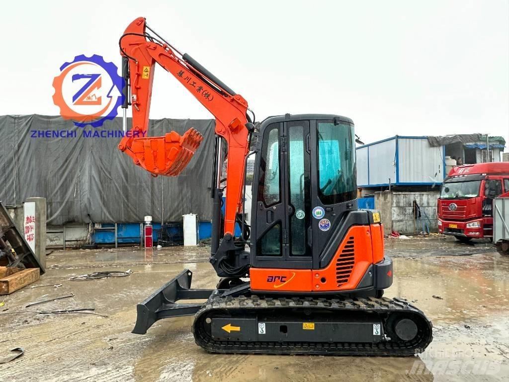 Hitachi ZX 50 Mini pelle < 7t