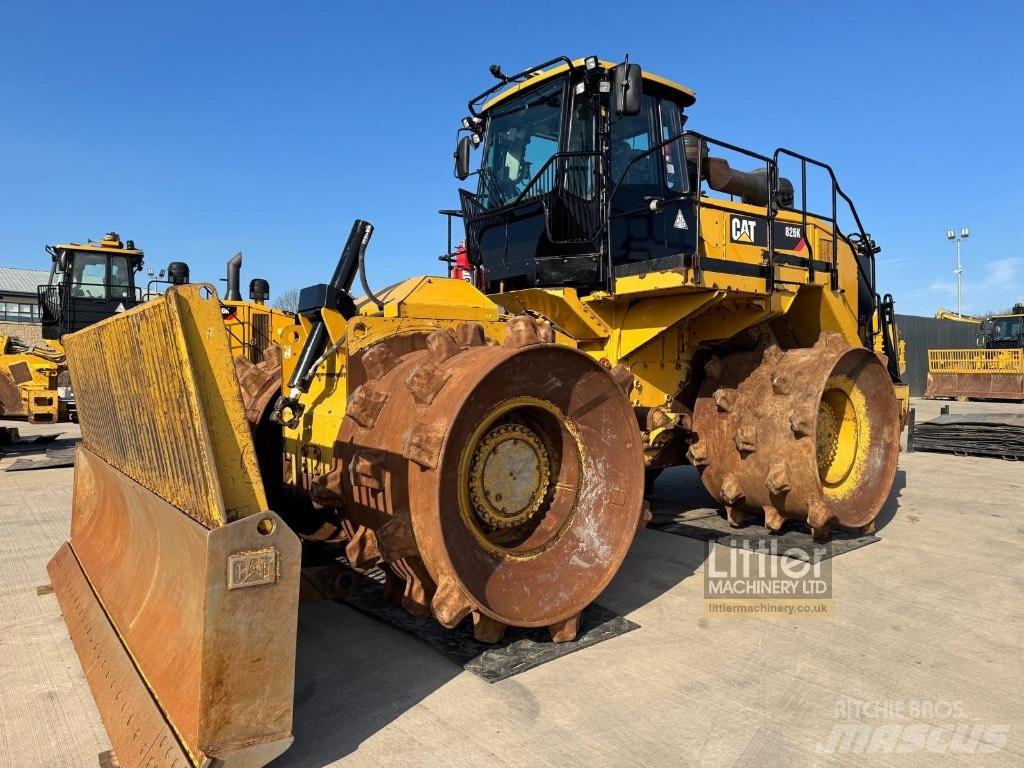 CAT 826K Compacteurs de déchets