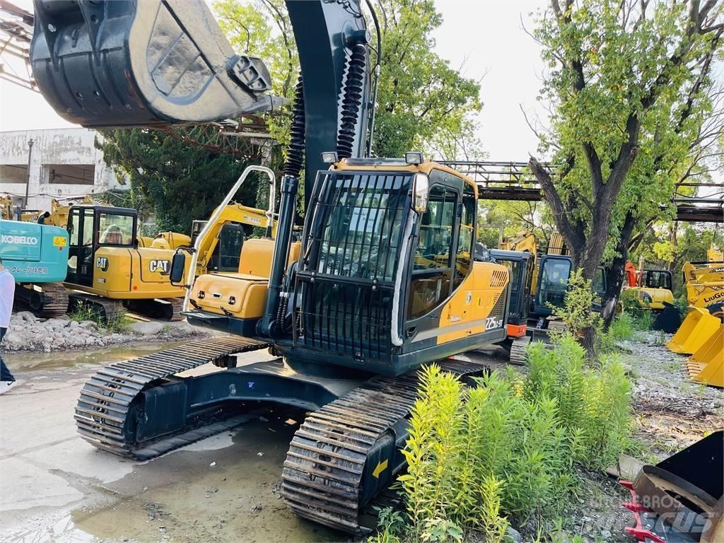 Hyundai 225 lc 9t Pelle sur chenilles