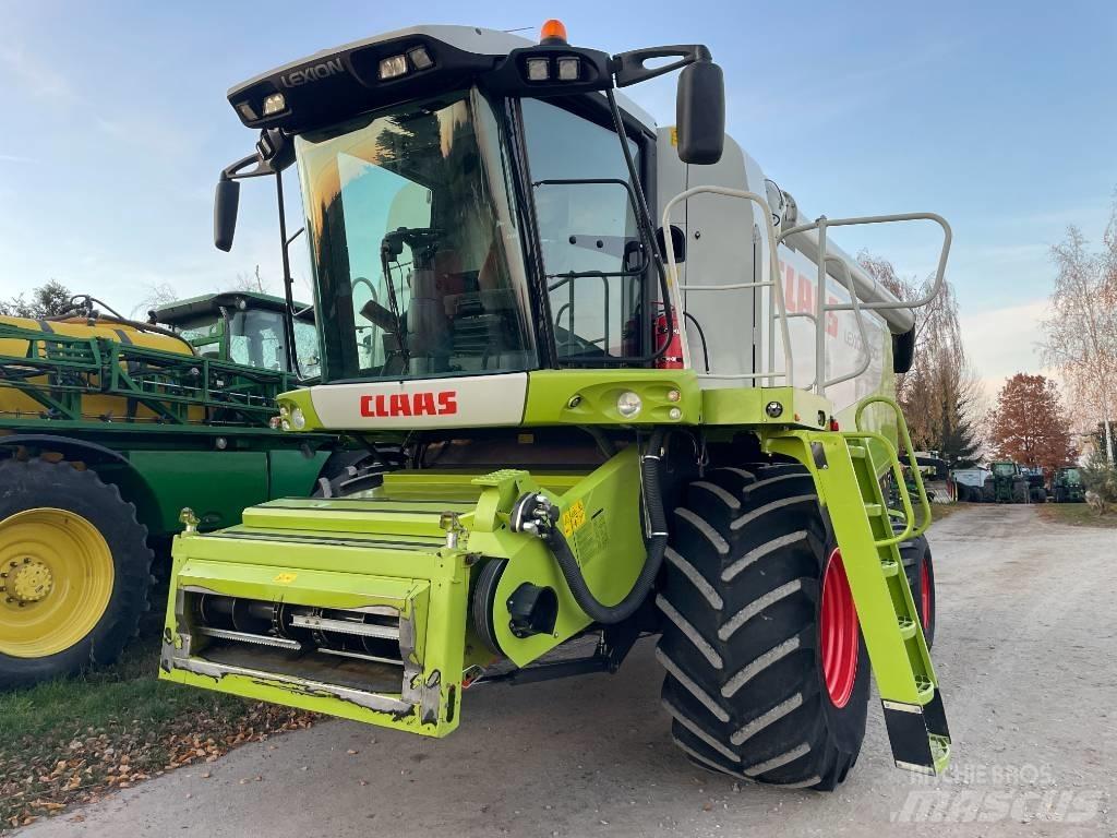 CLAAS Lexion 550 Moissonneuse batteuse
