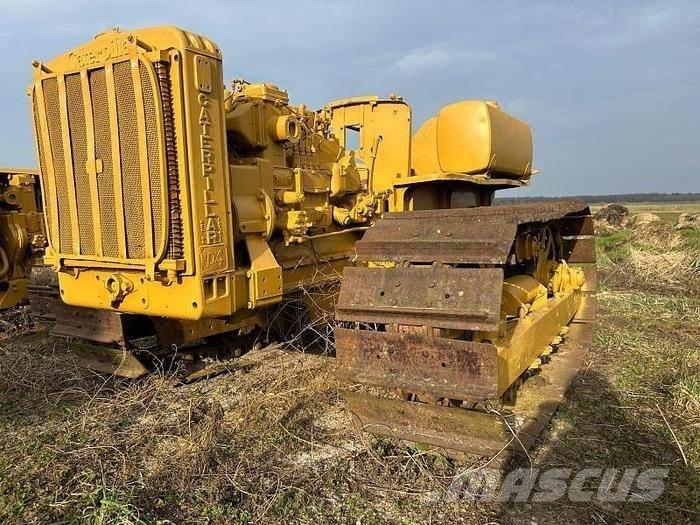 CAT D4 - Bouteurs sur chenilles