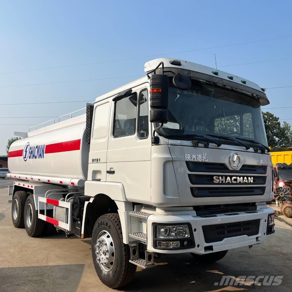 Shacman F3000 6X4 Camion citerne à eau