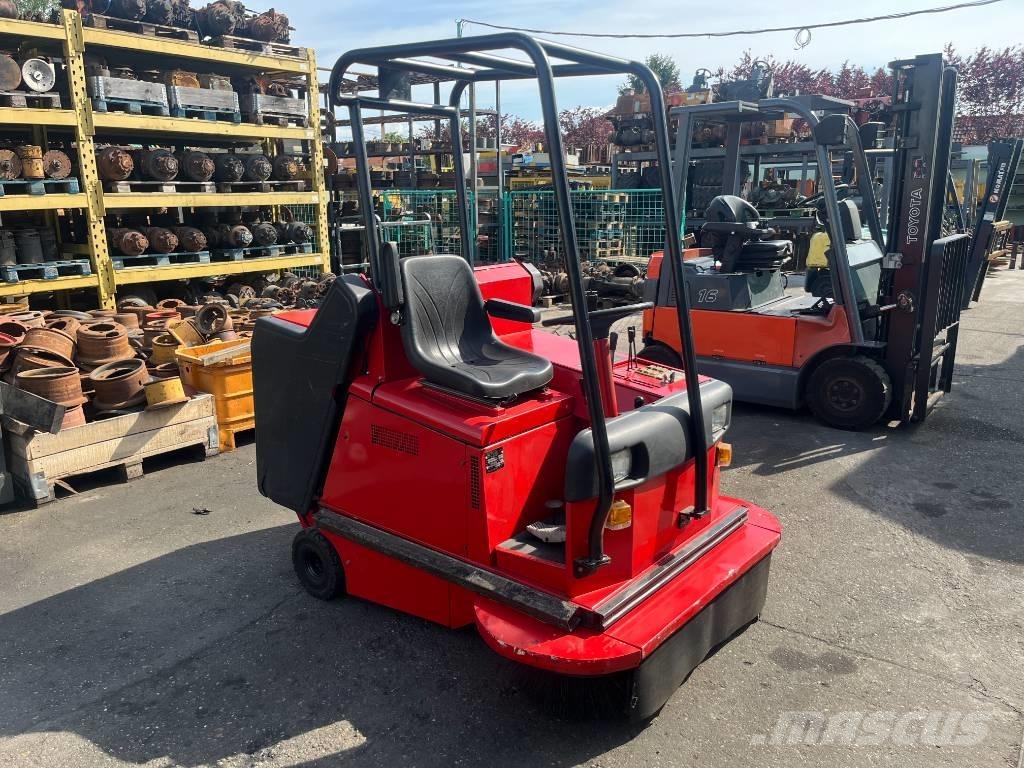RCM Mille V-4075 Balayeuse / Autolaveuse